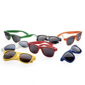 Oculos-de-Sol-Plastico-19163d1-1715861040.jpg